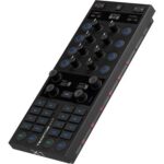 Native Instruments Traktor Kontrol X1 MK3 Contrôleur DJ MIDI avec 5 Écrans OLED et Hub USB Noir